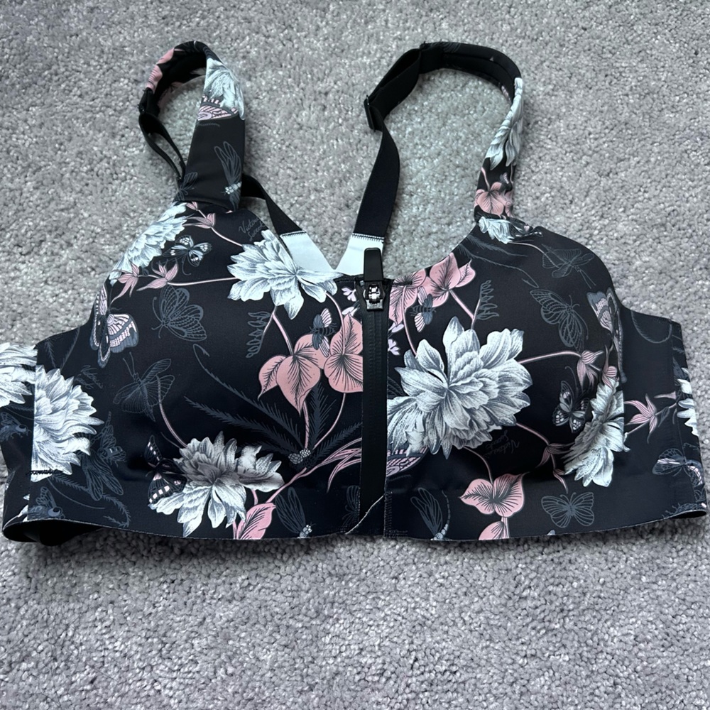 NWOT Victoria's Secret Floral Sports Bra